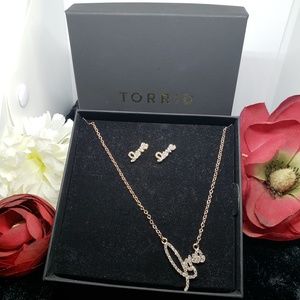 Torrid Necklace and Earrings Set